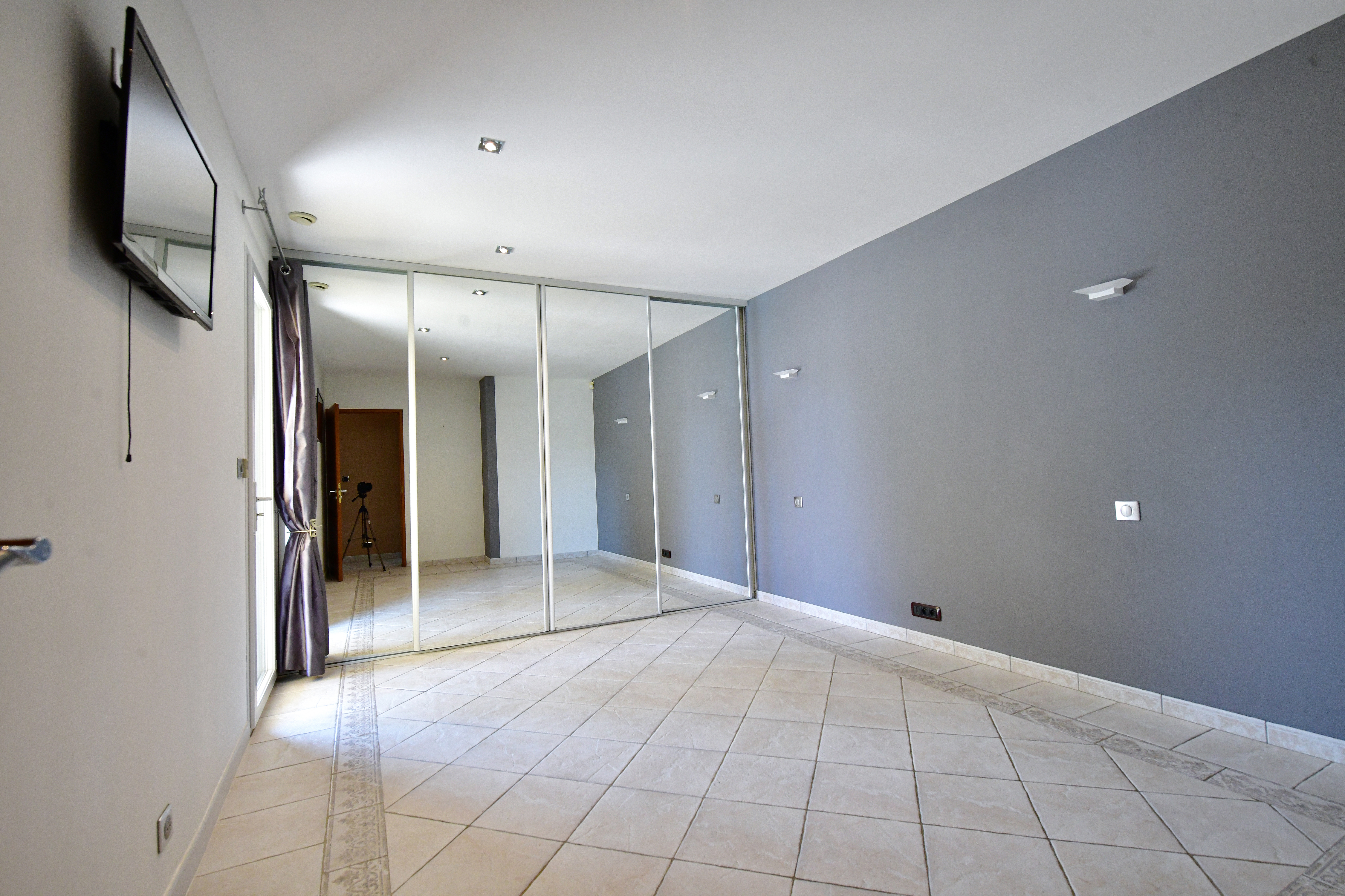 ORLIENAS9.jpg